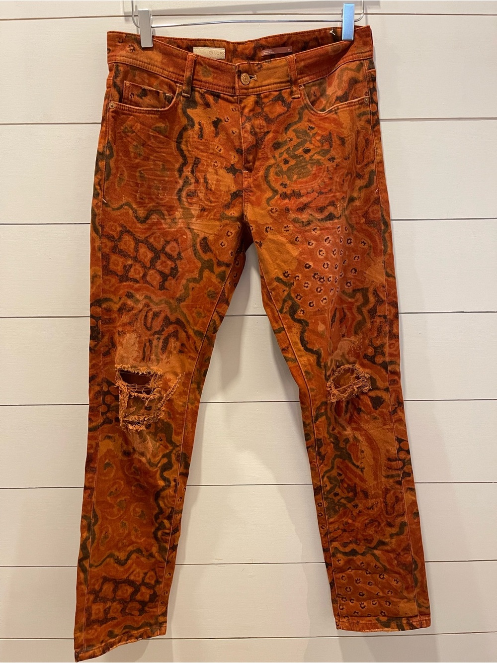 Pilcro + Anthropologie Slim Boyfriend Abstract Distressed Jeans Size 27